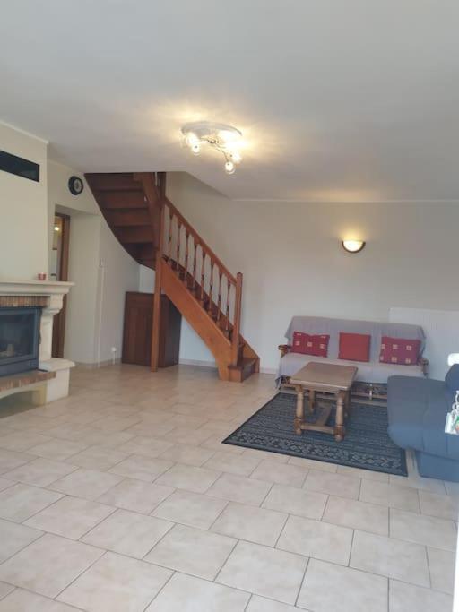 L'Hirondelle Du Faubourg Villa Bar-sur-Aube Exteriör bild