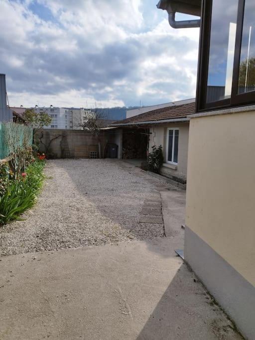 L'Hirondelle Du Faubourg Villa Bar-sur-Aube Exteriör bild